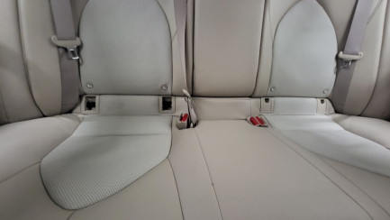 Zdjęcie przedmiotu: Toyota Camry 2.5 Hybrid Executive CVT