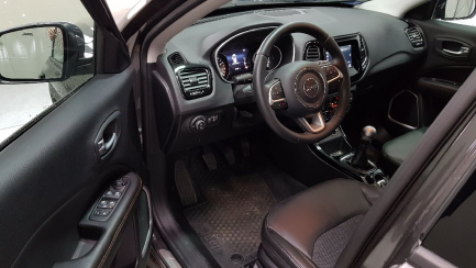 Zdjęcie przedmiotu: Jeep Compass