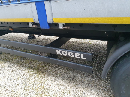 Zdjęcie przedmiotu: KOGEL S24-1 curtain semitrailer