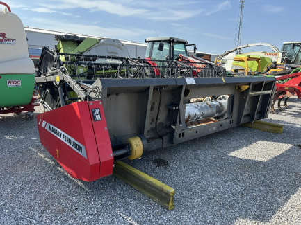Zdjęcie przedmiotu: Зернова жатка MASSEY FERGUSON FF 480