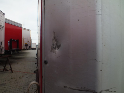 Zdjęcie przedmiotu: SCHMITZ CARGOBULL SCB*S3T Curtain semitrailer