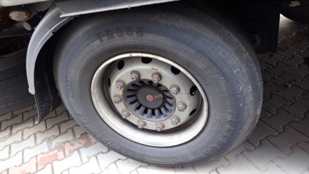 Zdjęcie przedmiotu: KOEGEL S24-1 curtain semi-trailer