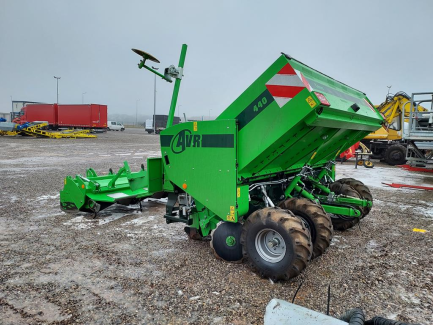 Zdjęcie przedmiotu: Potato planter AVR CERES 440