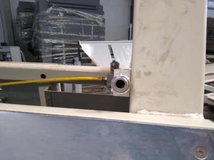 Zdjęcie przedmiotu: Pneumatic press for mounting PMJ-SZ drawers