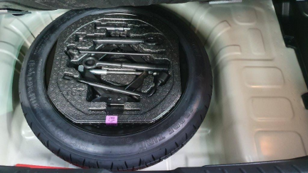 Zdjęcie przedmiotu: Kia STONIC 1.4 L