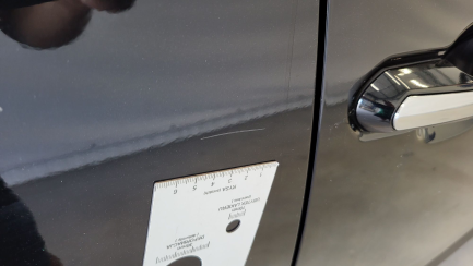 Zdjęcie przedmiotu: Toyota RAV4 2.5 Hybrid Executive 4x4