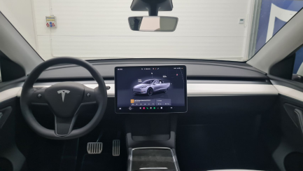 Zdjęcie przedmiotu: Tesla Model Y Performance AWD