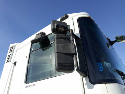 Zdjęcie przedmiotu: Renault MAGNUM DXi E5 18.0t