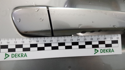 Zdjęcie przedmiotu: Lexus IS200T sedan