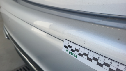 Zdjęcie przedmiotu: Mercedes-benz E 220 d 4-Matic 9G-TRONIC