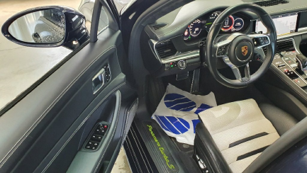 Zdjęcie przedmiotu: Porsche Panamera Turbo S e-Hybrid