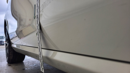 Zdjęcie przedmiotu: Mercedes-Benz E 220 d