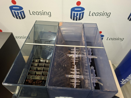 Zdjęcie przedmiotu: Ekspres ciśnieniowy do kawy FRESCO X580C + Lodówka MILK COOLER C5
