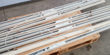 Zdjęcie przedmiotu: LED shop lighting set: POLARIS Led line, model Zander 240-180-54W-D - 16 pcs, rope suspensions - 30 pcs, connector - 1 pcs.