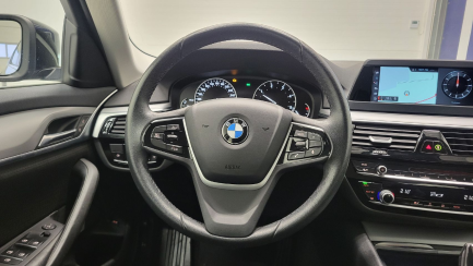 Zdjęcie przedmiotu: BMW 518D