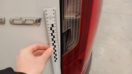 Zdjęcie przedmiotu: Mercedes-Benz Sprinter 319 CDI E6 3.5t Niezgodność w DR- ilość miejsc