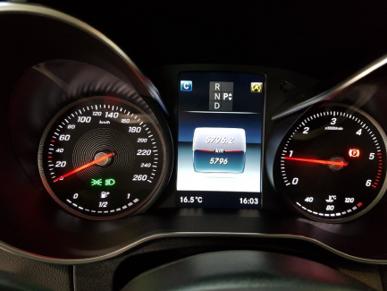 Zdjęcie przedmiotu: Mercedes-benz C200