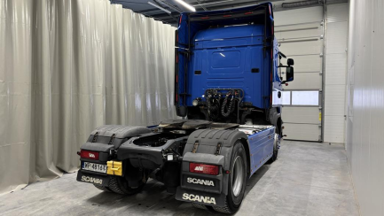 Zdjęcie przedmiotu: SCANIA R410 E6 19.0t LA 4x2 HNA Highline