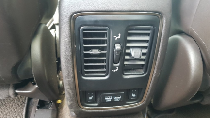 Zdjęcie przedmiotu: Jeep Grand-cherokee 3.0 CRD Overland Summit EU6