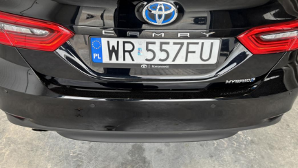 Zdjęcie przedmiotu: Toyota Camry Hybrid Executive