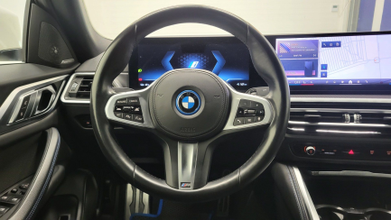 Zdjęcie przedmiotu: BMW i4 80.7kWh eDrive 40 M Sport