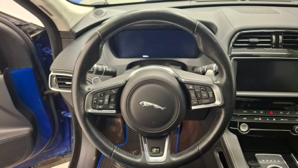 Zdjęcie przedmiotu: Jaguar F-Pace 2.0 R-Sport