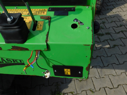 Zdjęcie przedmiotu: Self-propelled grubber for stumps Laski s.r.o F 500H / 38