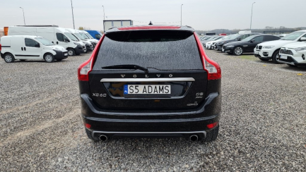 Zdjęcie przedmiotu: Volvo XC60 D5 AWD R-Design Sumum aut