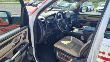 Zdjęcie przedmiotu: Dodge Ram 1500 5.7 4x4