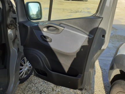 Zdjęcie przedmiotu: Opel Vivaro 1.6 CDTI E6 2.9t L2H1 Edition