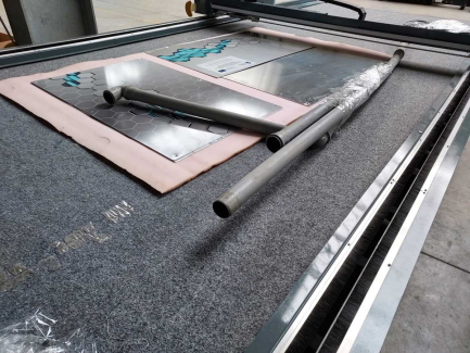 Zdjęcie przedmiotu: St&oacute;ł do rozkroju tkanin typu KATER D&D System L.Domino R.Dziadura sp.j INVENT TC3S-25-KPL