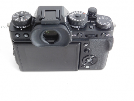 Zdjęcie przedmiotu: Camera with Fuji Film Corporation lens: body - XT3 / lens - XF35mmF2 R WR