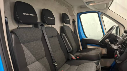 Zdjęcie przedmiotu: Fiat Ducato 35 2.3 M-jet E6 3.5t L4H2 Oświadczenie o utracie DR