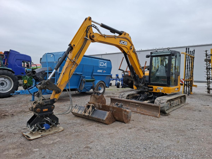 Міні-екскаватор JCB 86C-2