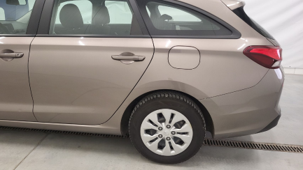 Zdjęcie przedmiotu: Hyundai i30 Wagon 1.5 DPI Classic +