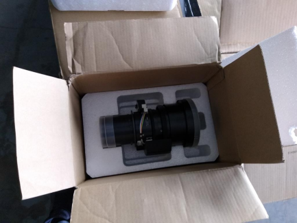 Zdjęcie przedmiotu: Multimedia equipment (projectors, lenses)