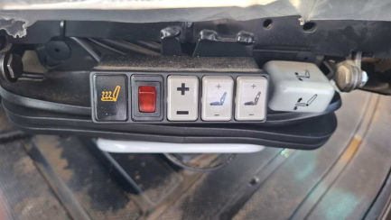 Zdjęcie przedmiotu: Екскаватор-навантажувач JCB 4CX