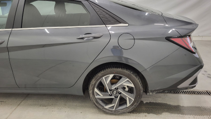 Zdjęcie przedmiotu: Hyundai Elantra 1.6 Smart