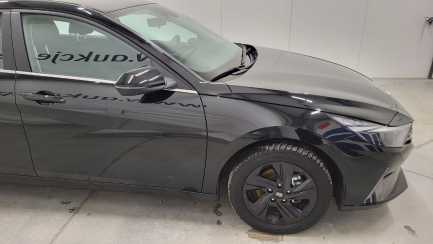 Zdjęcie przedmiotu: Hyundai Elantra 1.6 Smart CVT