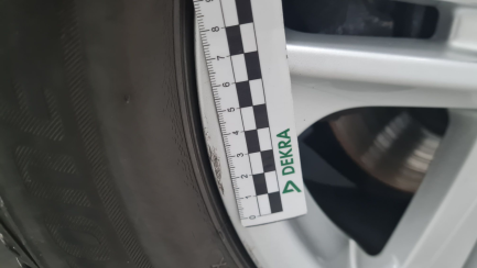 Zdjęcie przedmiotu: Toyota Corolla 1.8 Hybrid Comfort Oświadczenie o utracie DR