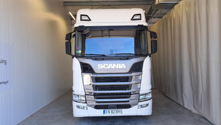 Zdjęcie przedmiotu: SCANIA R460 Super E6 18.0t 4x2 NA Highline