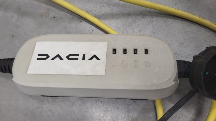 Zdjęcie przedmiotu: Dacia Spring 27.4kWh Essential Oświadczenie o utracie DR