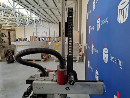 Zdjęcie przedmiotu: WITTMANN W711 linear robot designed to work with an injection molding machine