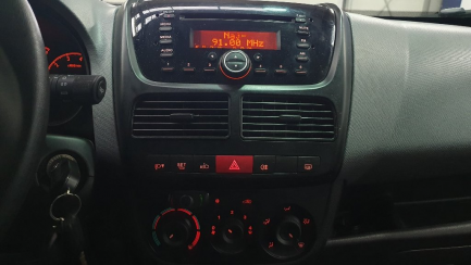 Zdjęcie przedmiotu: Opel Combo Tour 1.4 Enjoy Eu6