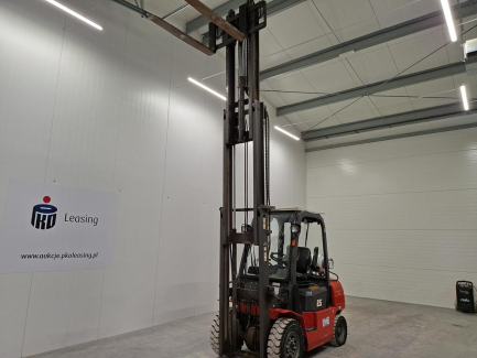 Zdjęcie przedmiotu: W&oacute;zek widłowy HANGCHA CPQD25N-RW22 + Chwytak rurowy do blok&oacute;w pianki Malik MFMS20D-080A