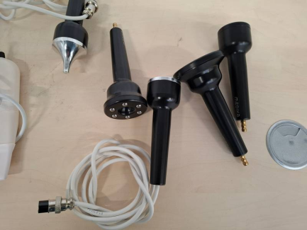 Zdjęcie przedmiotu: Комплект косметичних приладів (апарат для карбокситерапії Medika + косметичний комбайн Medika Basic)