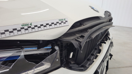 Zdjęcie przedmiotu: BMW 318i M Sport aut Oświadczenie o utracie DR