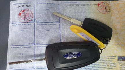 Zdjęcie przedmiotu: Ford Focus sedan 1.6 Trend