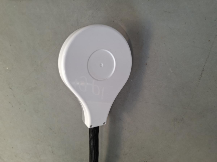 Zdjęcie przedmiotu: Медичний пристрій DEKA SCHWARZY, що використовує електромагнітні поля для нарощування м'язів та формування тіла