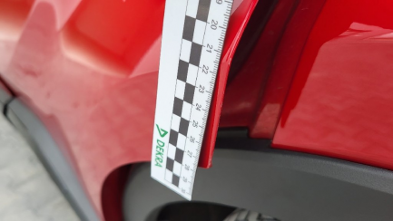 Zdjęcie przedmiotu: Toyota C-HR 1.8 Hybrid GPF GR Sport